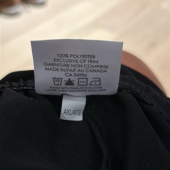 Men’s Shorts - Picture 6 of 6